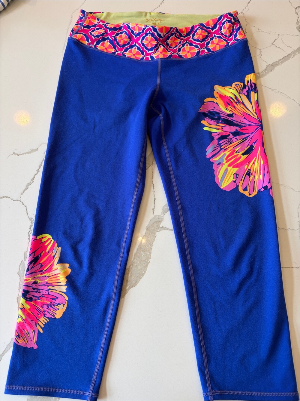 Lilly Pulitzer Luxletic leggings 3/4 length size medium